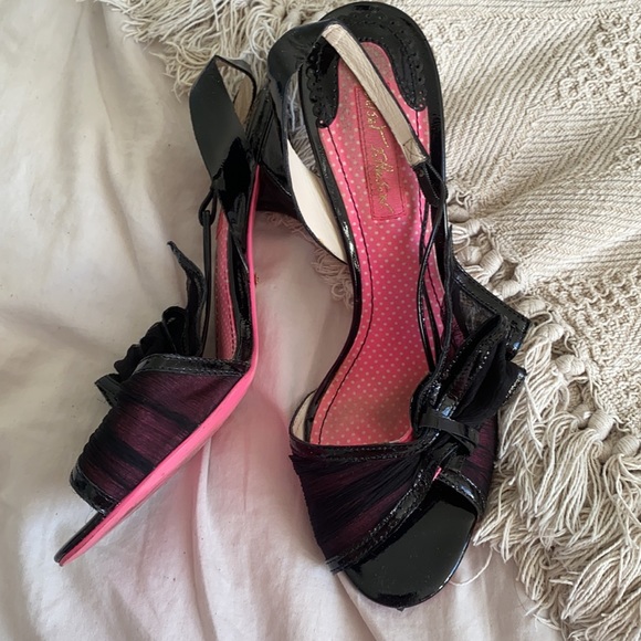 Betsey Johnson Heels - Picture 2 of 7
